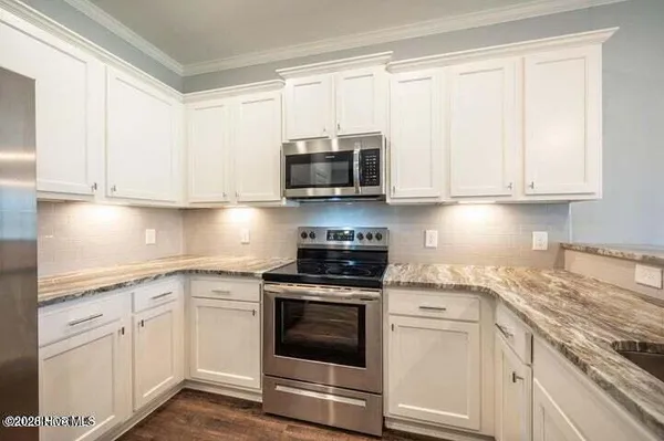 $1,950 | 3509 Richter Way, Unit B, Greenville, NC 27834