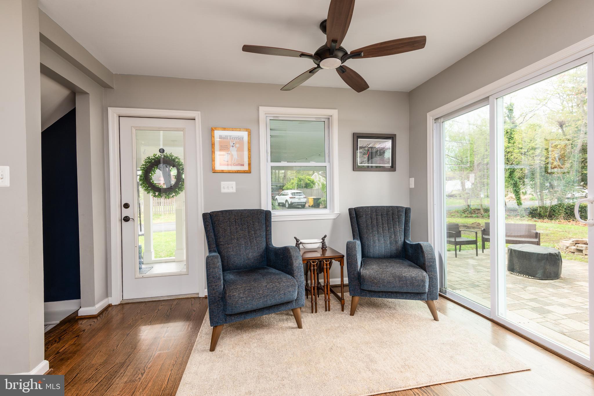 134 Cresston Road Arnold, MD 21012 - Photo 27 of 35 a living room with furniture and a window