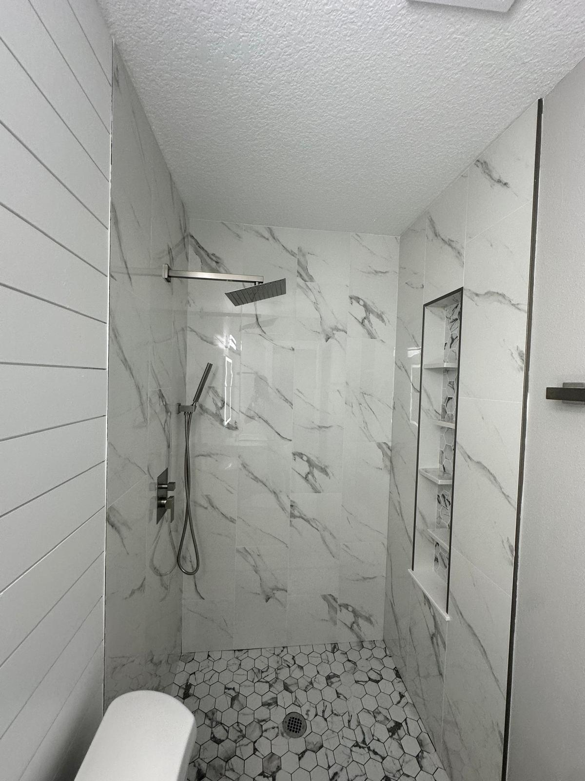 1398 Cromey Road Northeast Palm Bay, FL 32905 - Photo 32 of 36 PHOTO-2024-06-21-13-52-31-2