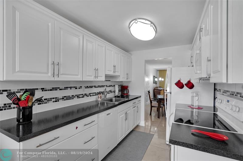 2600 Northwest 49th Ave Unit 101  