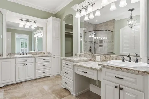 $575,500 | 438 Cassidy Drive, Jennings, LA 70546
