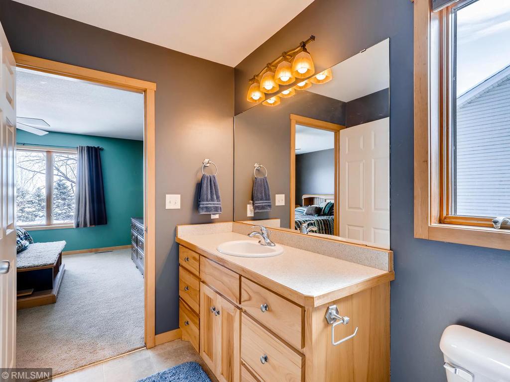 1240 Peninsula Road New Richmond, WI 54017 - Photo 17 of 37 Gallery Image 17