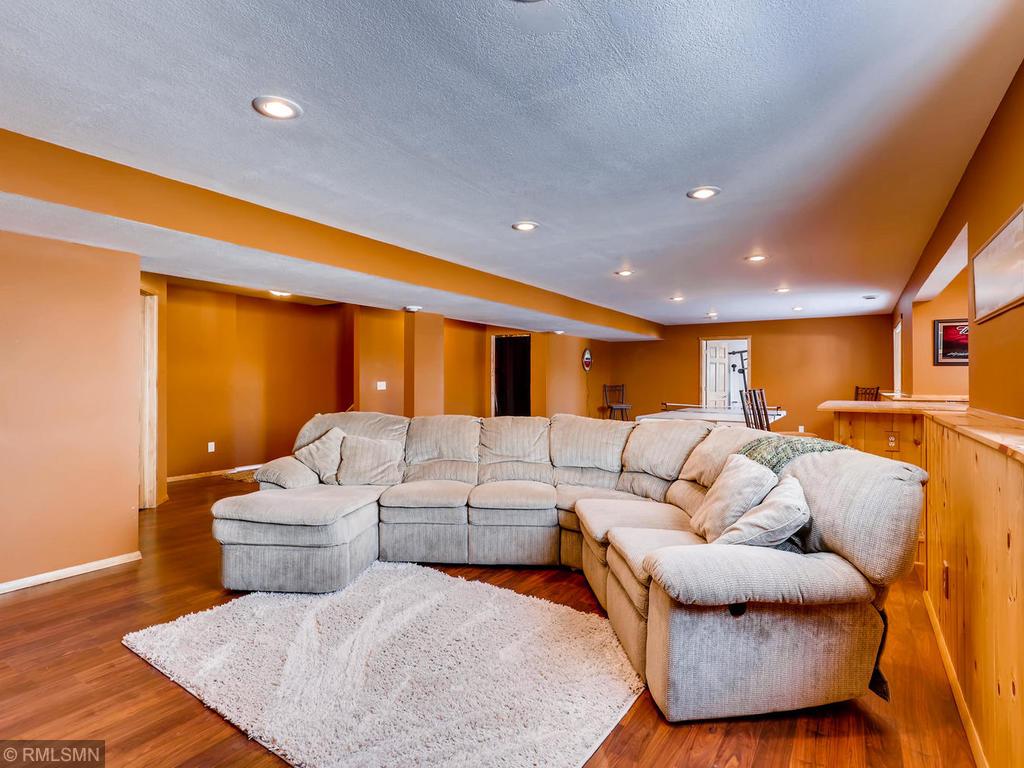 1240 Peninsula Road New Richmond, WI 54017 - Photo 21 of 37 Gallery Image 21