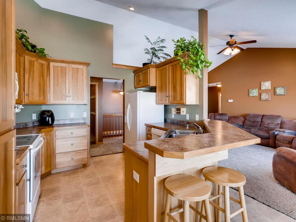 1240 Peninsula Road New Richmond, WI 54017 - Photo 7 of 37 Gallery Image 7