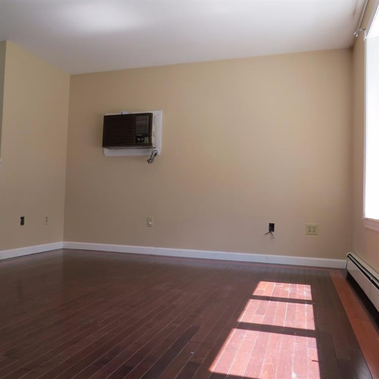 652 Whitefield Road Pittston, ME 04345 - Photo 4 of 28 Photo
