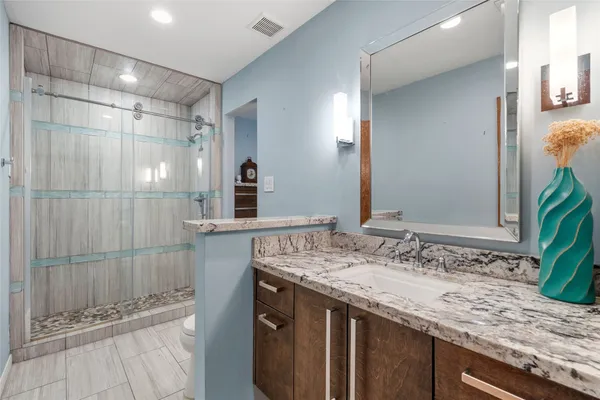 $399,999 | 16203 Longvale Drive, Houston, TX 77059