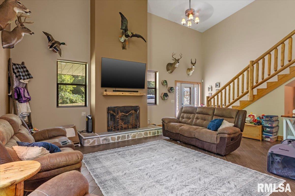 1761 Tozer Road Springfield, IL 62707 - Photo 13 of 58 Gallery Image 13