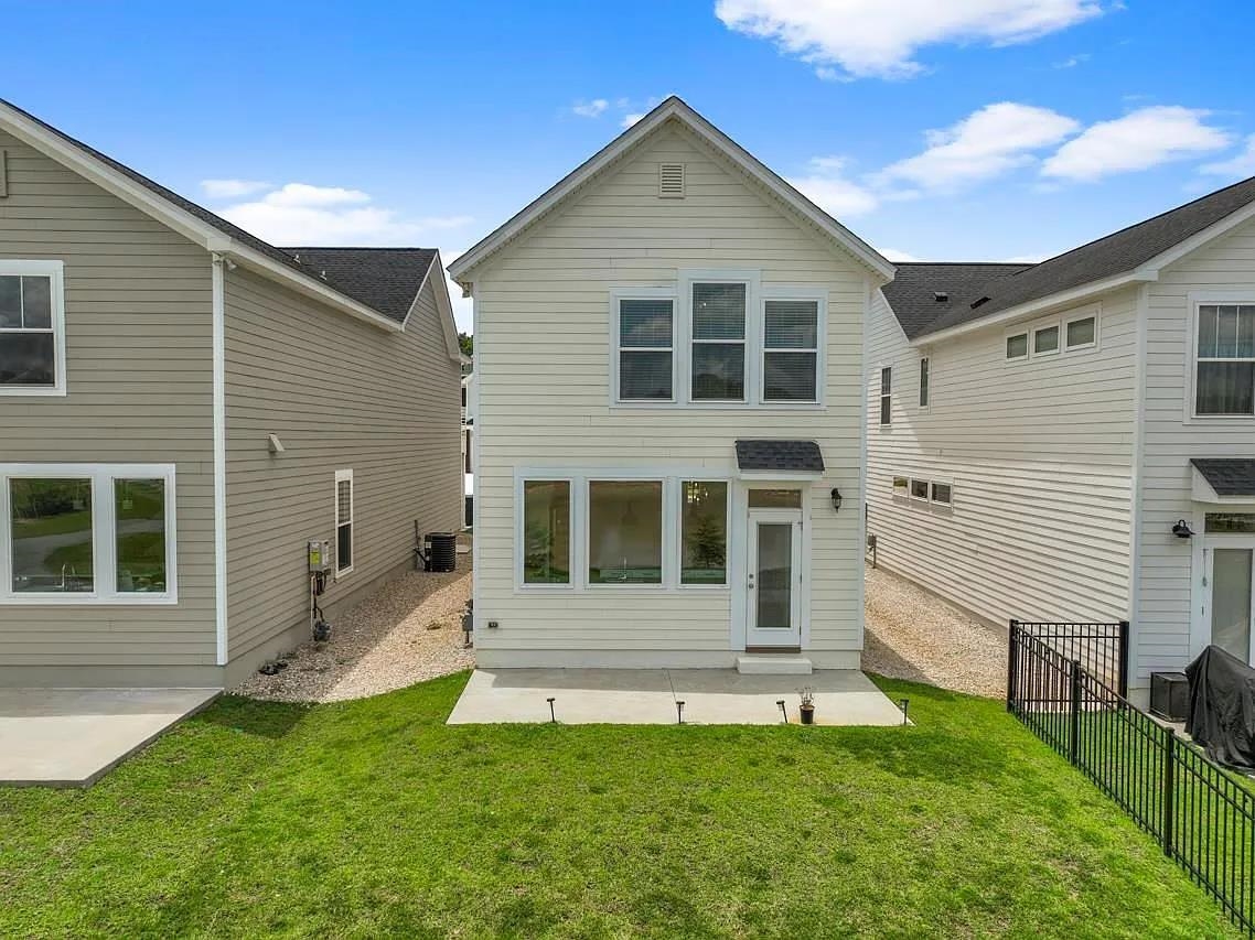 463 Grand Oaks Road Tallahassee, FL 32317 - Photo 2 of 19