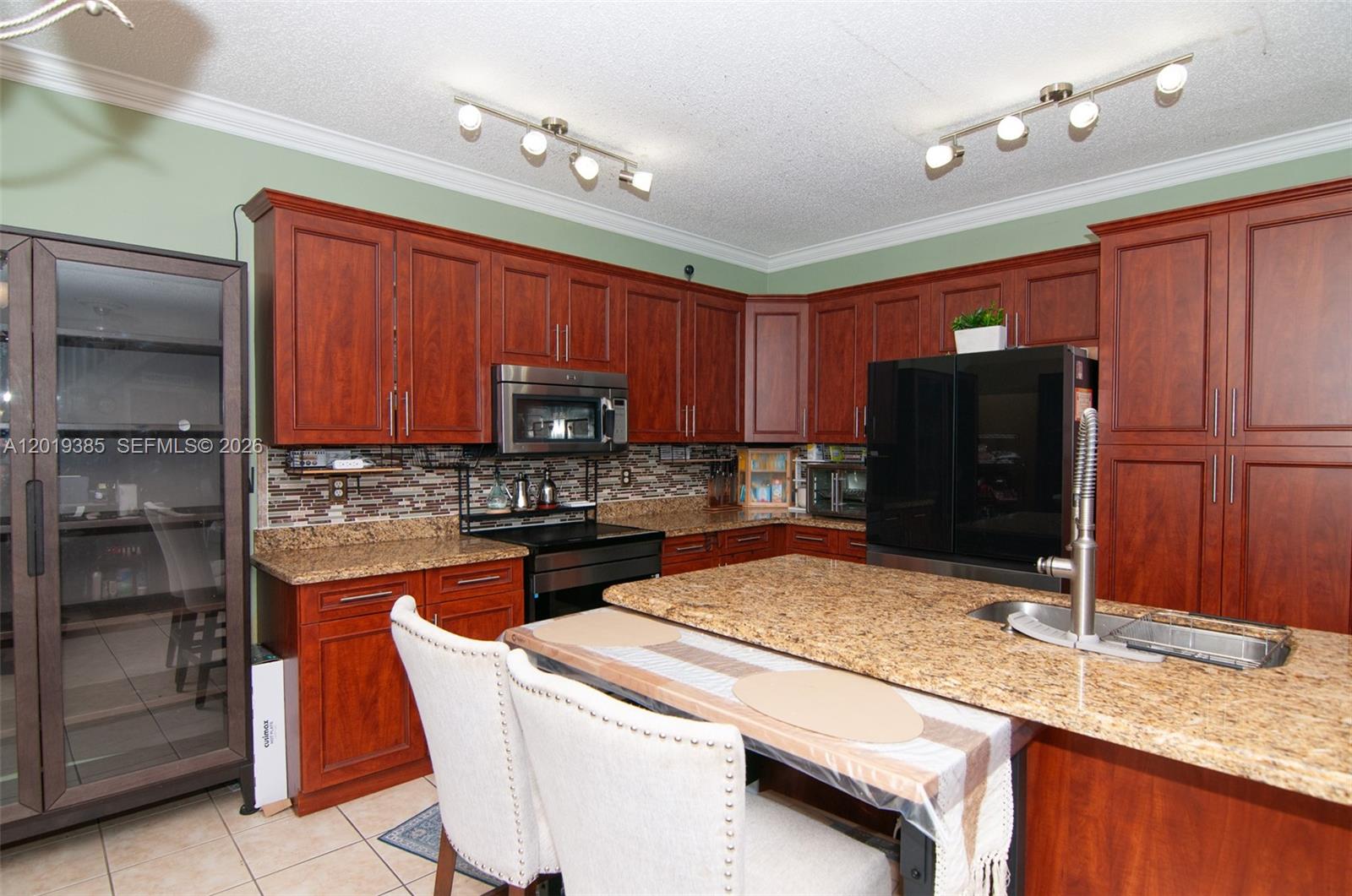 5124 Southwest 155th Avenue Miramar, FL 33027 - Photo 12 of 27