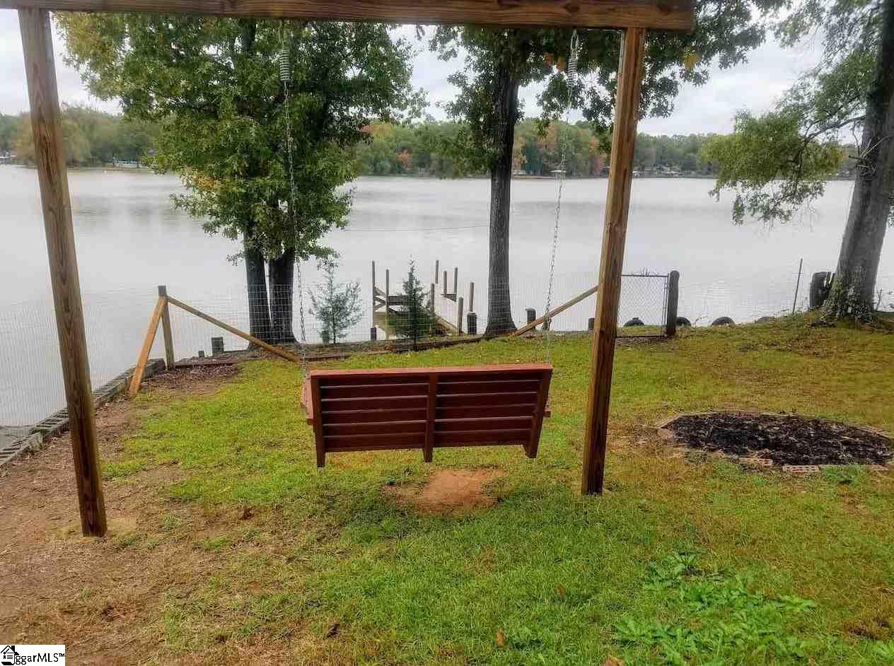 378 Relax Street Waterloo, SC 29384 - Photo 2 of 2