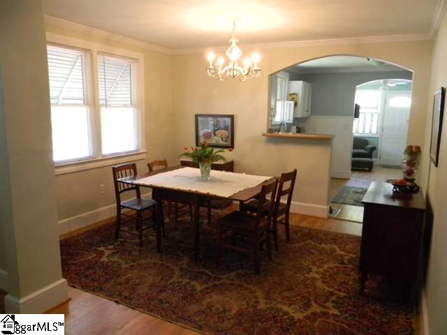 200 Ridgecrest Drive Greenville, SC 29609 - Photo 2 of 14 Gallery Image 2