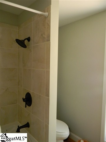 200 Ridgecrest Drive Greenville, SC 29609 - Photo 9 of 14 Gallery Image 9