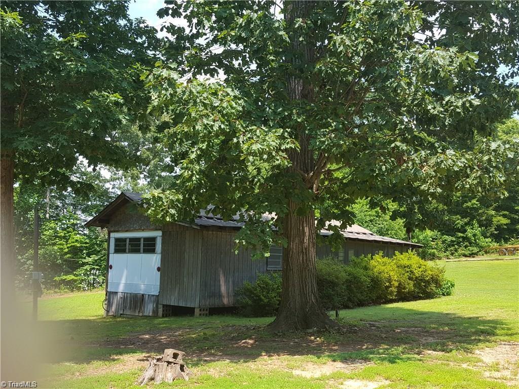 483 Warf Road Lexington, NC 27292 - Photo 13 of 19 Gallery Image 13