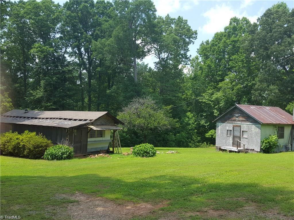 483 Warf Road Lexington, NC 27292 - Photo 3 of 19 Gallery Image 3