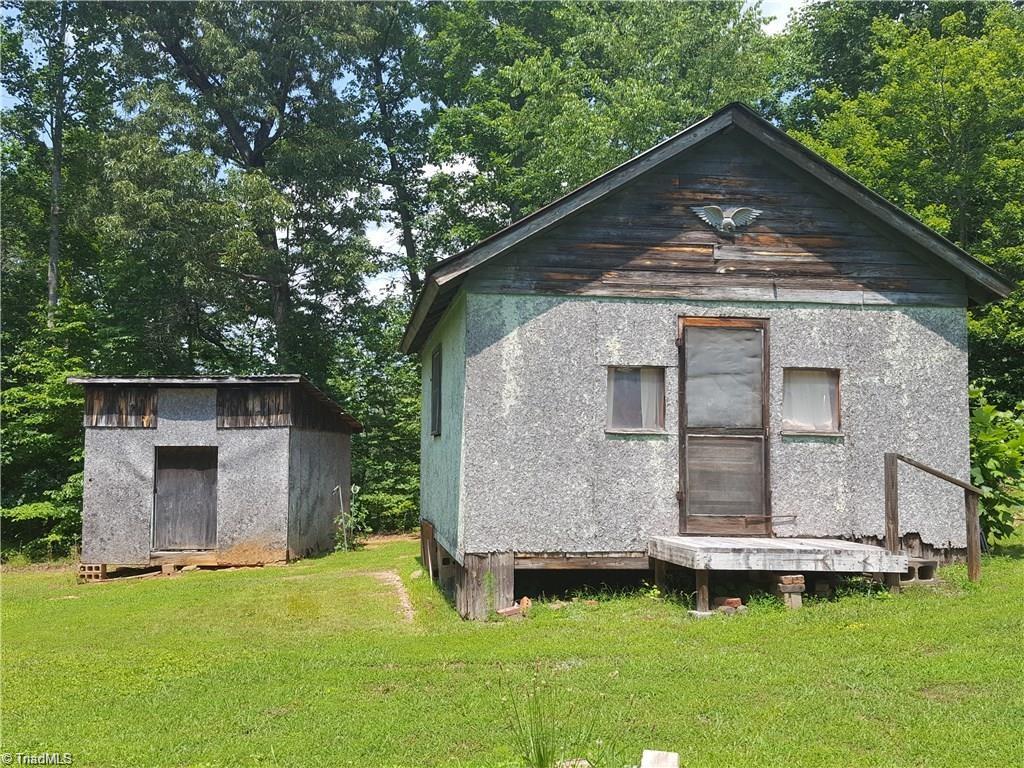 483 Warf Road Lexington, NC 27292 - Photo 9 of 19 Gallery Image 9