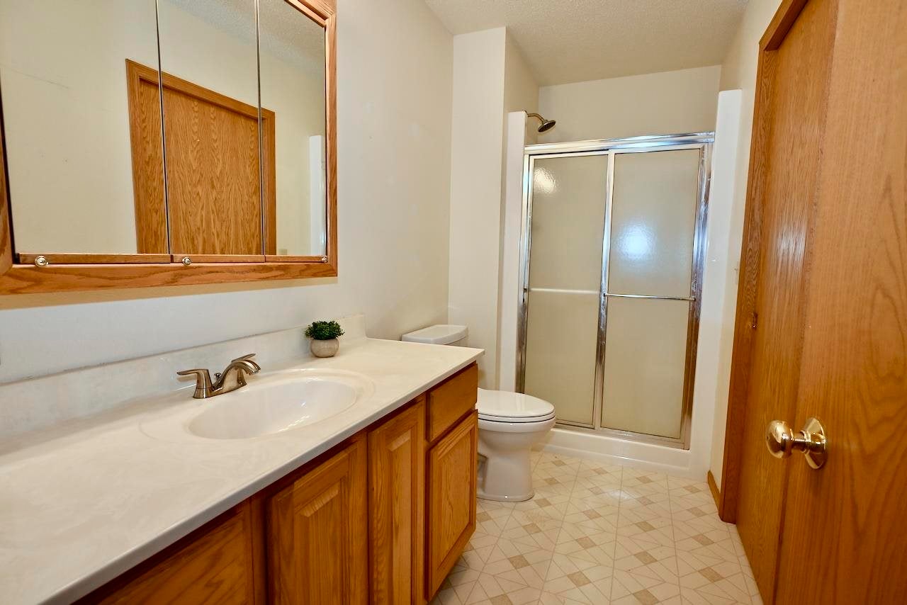 208 Valley Road Williamsburg, IA 52361 - Photo 3 of 7 Gallery Image 3