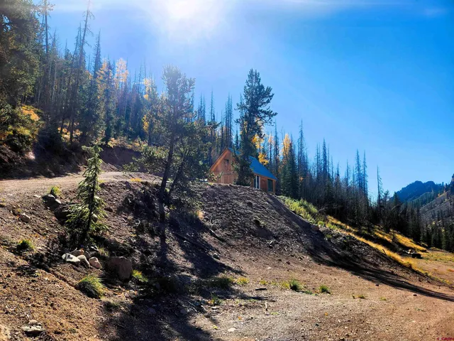 a view of front door and entryway