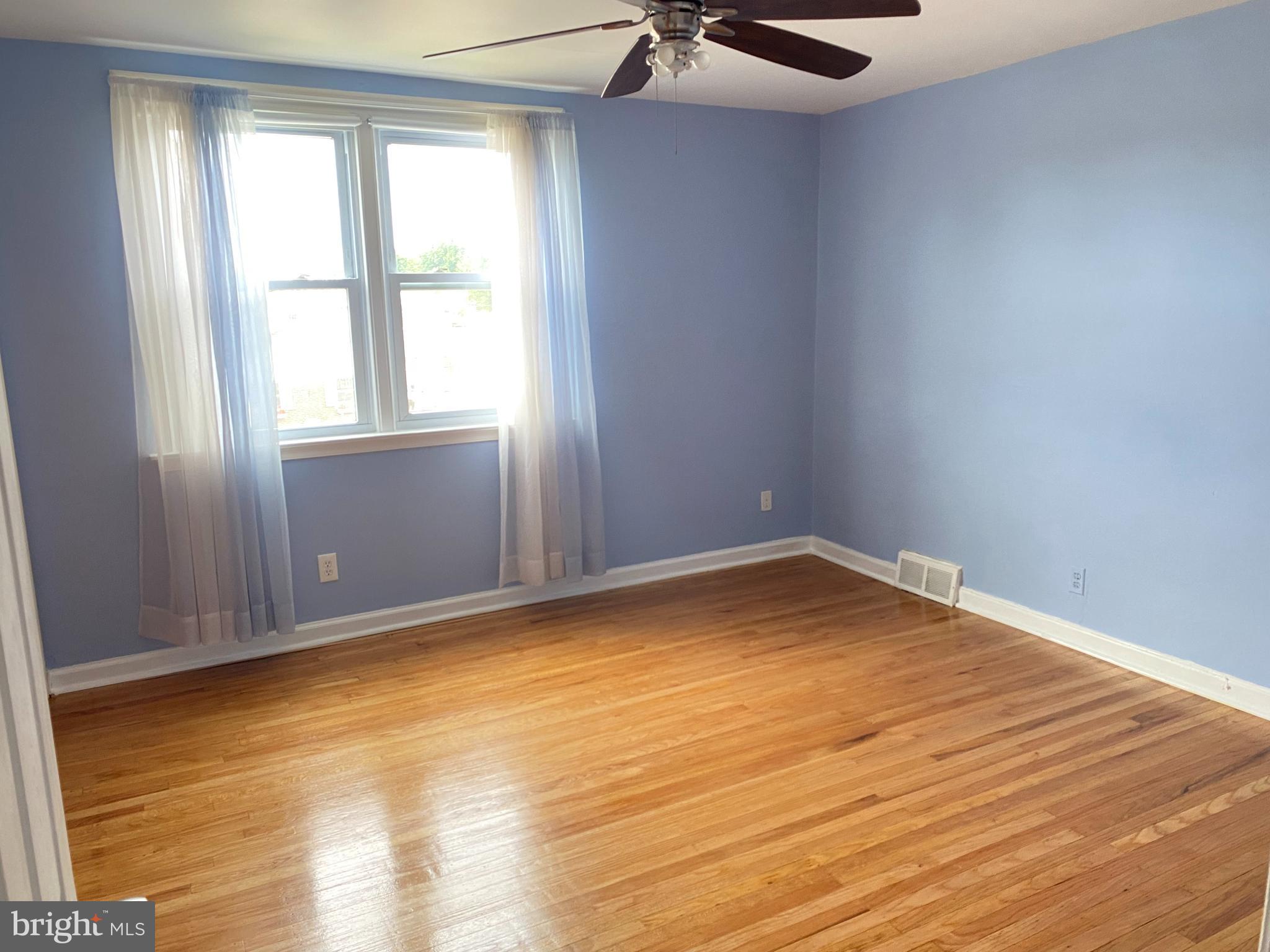 3258 Fordham Road Philadelphia, PA 19114 - Photo 15 of 20 Main Bedroom