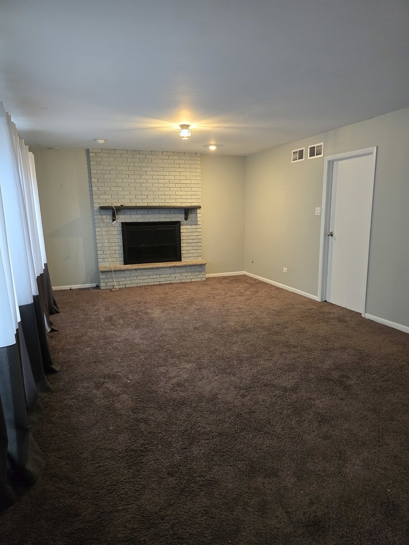 18412 May Street Homewood, IL 60430 - Photo 5 of 9