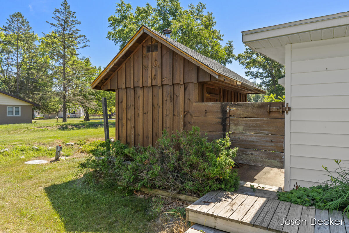 6322 Atkinson Road Grayling, MI 49738 - Photo 36 of 38 IMG_1035