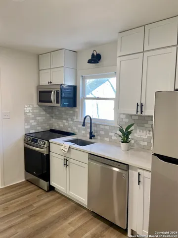 $1,650 | 531 Queen Anne Court, San Antonio, TX 78209