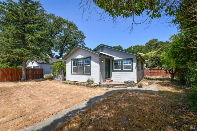 $849,000 | 1388 Sulphur Springs Avenue, St. Helena, CA 94574