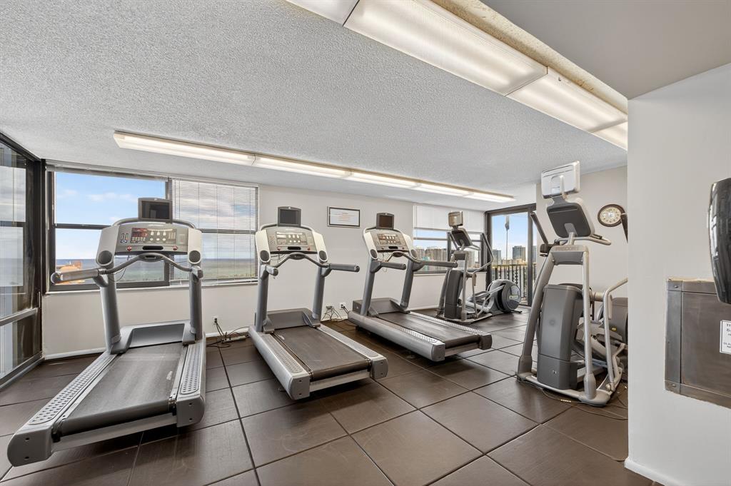 936 Intracoastal Drive, Unit 3C Fort Lauderdale, FL 33304 - Photo 47 of 82 a view of a room with gym equipment