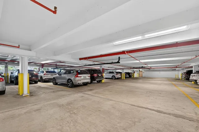 $625,000 | 936 Intracoastal Drive, Unit 3C, Fort Lauderdale, FL 33304