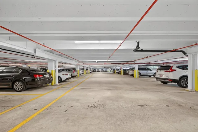 $625,000 | 936 Intracoastal Drive, Unit 3C, Fort Lauderdale, FL 33304