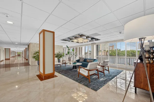 $625,000 | 936 Intracoastal Drive, Unit 3C, Fort Lauderdale, FL 33304