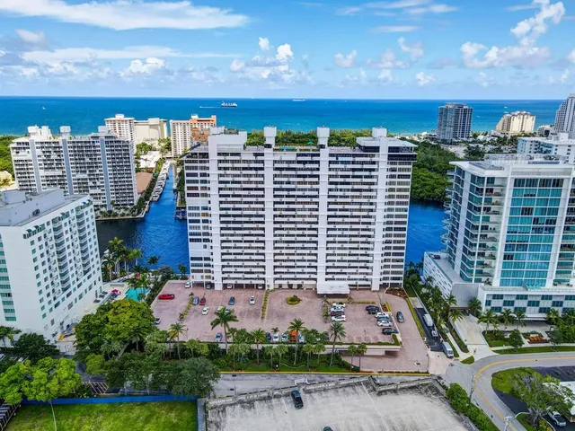 $625,000 | 936 Intracoastal Drive, Unit 3C, Fort Lauderdale, FL 33304