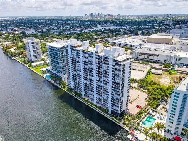 $625,000 | 936 Intracoastal Drive, Unit 3C, Fort Lauderdale, FL 33304