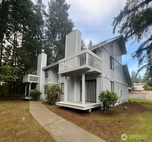 $869,000 | 23 South 342nd Place, Federal Way, WA 98003