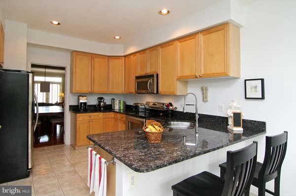 2452 Rippling Brook Road Frederick, MD 21701 - Photo 13 of 29 Kitchen