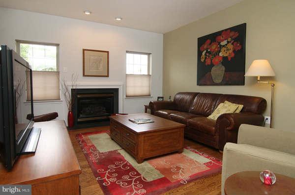 2452 Rippling Brook Road Frederick, MD 21701 - Photo 20 of 29 Family Room