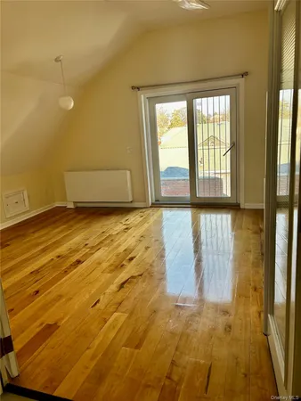 $3,500 | 409 West 261st Street | North Riverdale