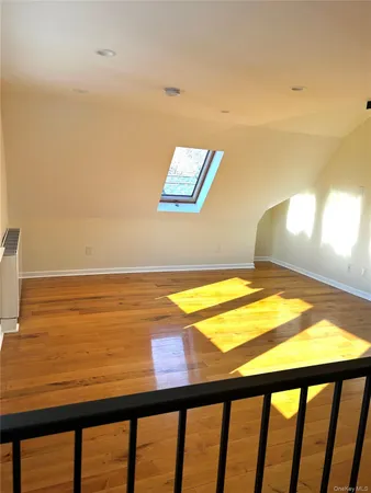 $3,500 | 409 West 261st Street | North Riverdale