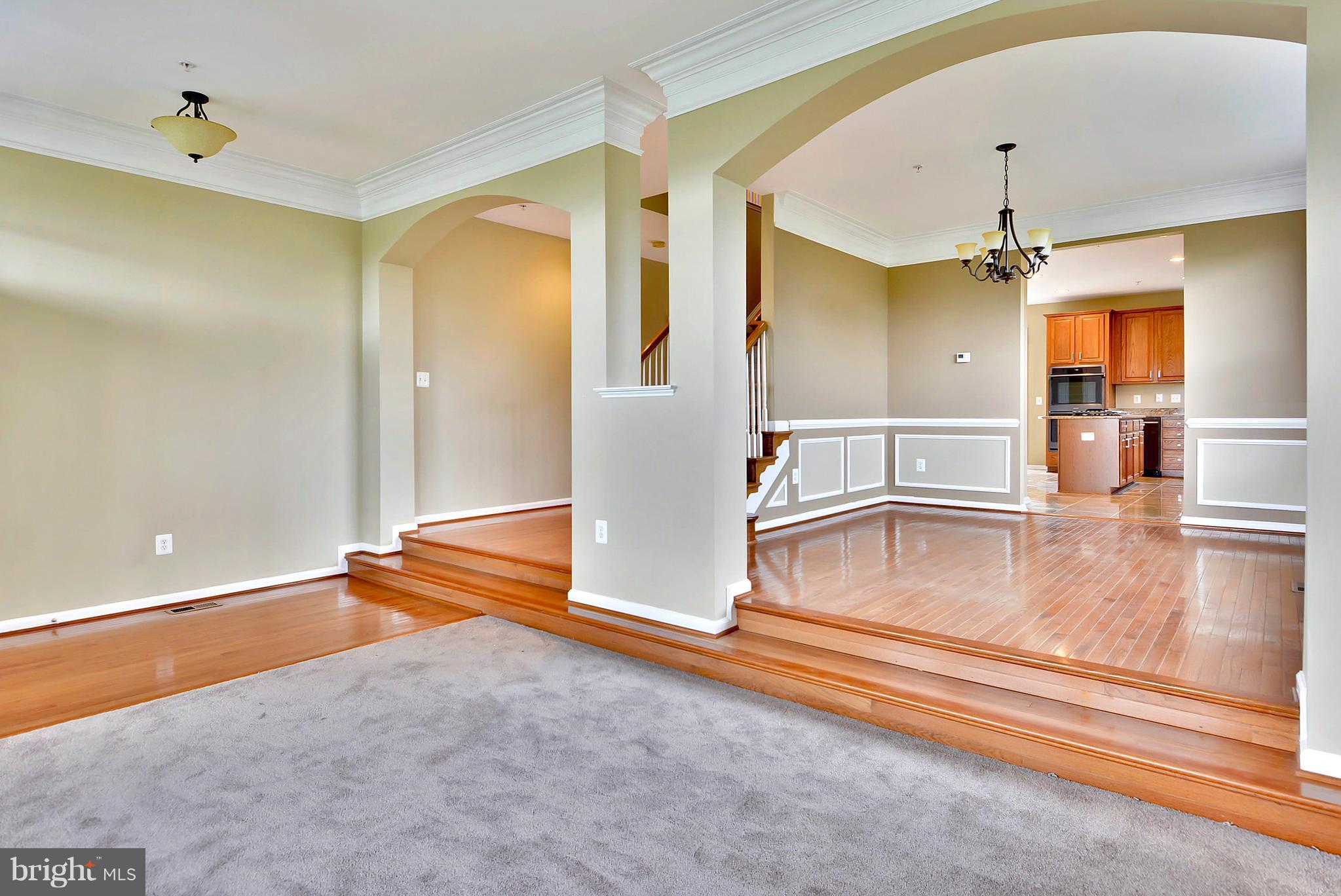 7306 Colmar Manor Way Brandywine, MD 20613 - Photo 8 of 27 Living Room