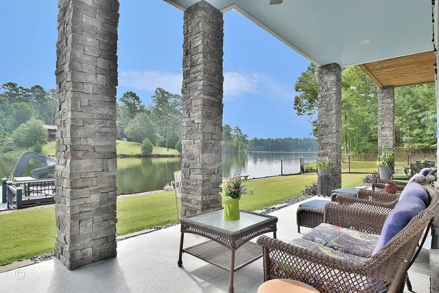 $1,040,000 | 161 Layfield Branch Road, Hamilton, GA 31811