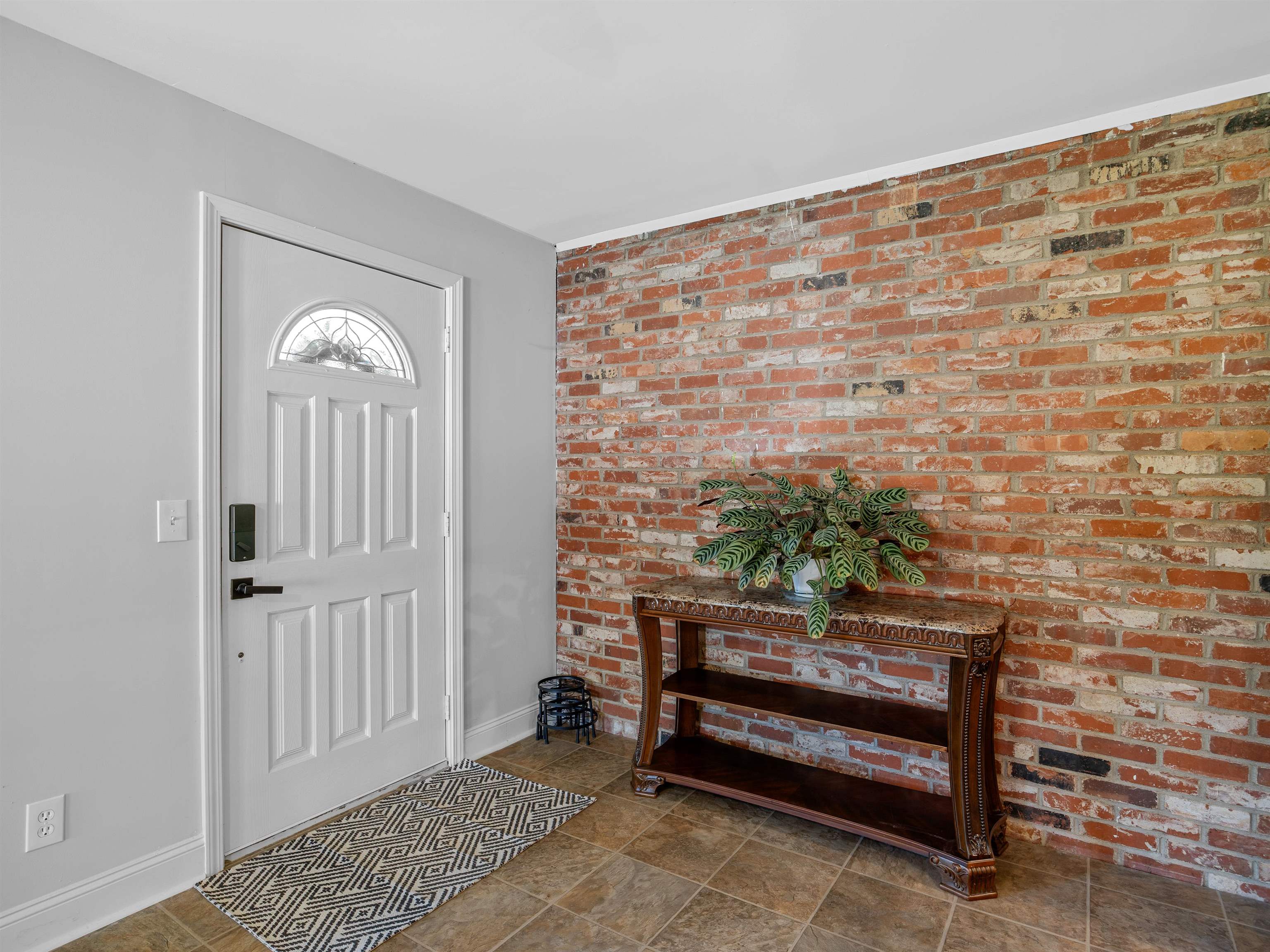2228 Cross Anchor Road Woodruff, SC 29388 - Photo 5 of 50 Gallery Image 5