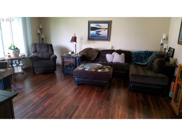 1440 Southwest 45th Street Pendleton, OR 97801 - Photo 2 of 29