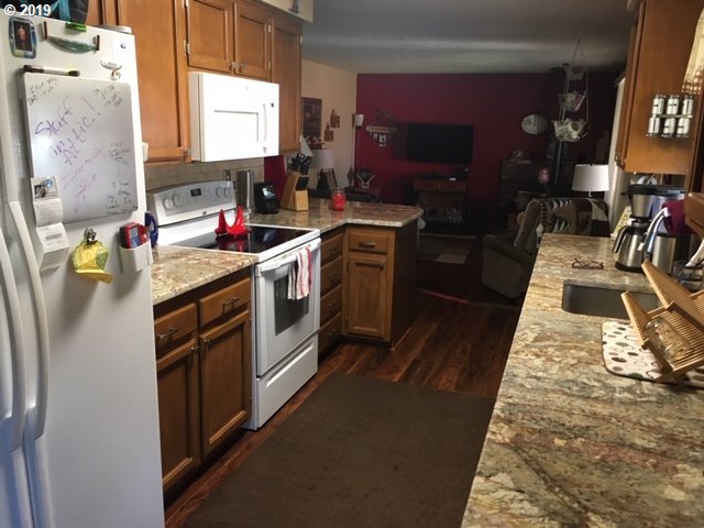1440 Southwest 45th Street Pendleton, OR 97801 - Photo 5 of 29
