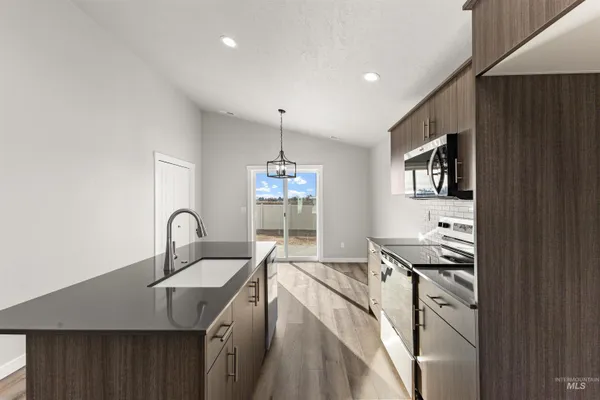 $404,990 | 5413 South Desert Cactus Avenue, Meridian, ID 83642