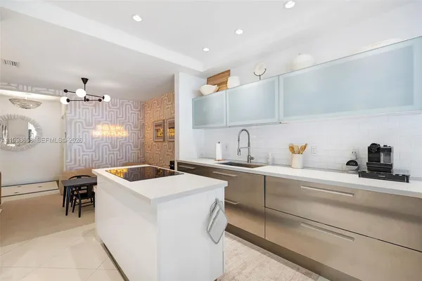 $4,150,000 | 1415 Sunset Harbour Drive, Unit TH102, Miami Beach, FL 33139