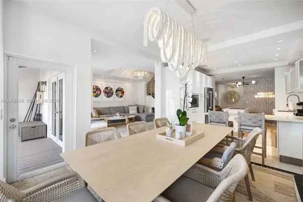 $4,150,000 | 1415 Sunset Harbour Drive, Unit TH102, Miami Beach, FL 33139