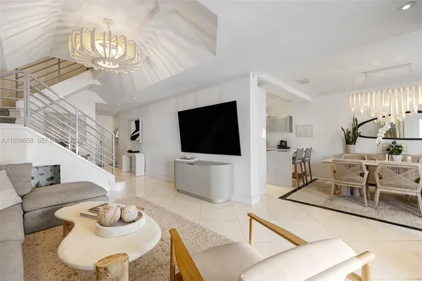 $4,150,000 | 1415 Sunset Harbour Drive, Unit TH102, Miami Beach, FL 33139