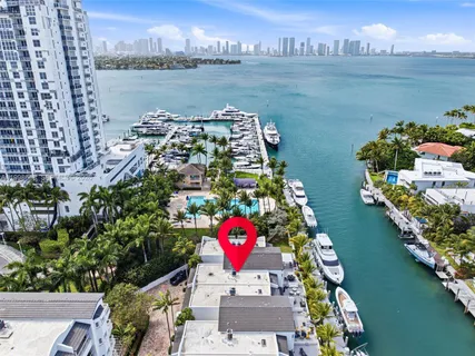 $4,150,000 | 1415 Sunset Harbour Drive, Unit TH102, Miami Beach, FL 33139