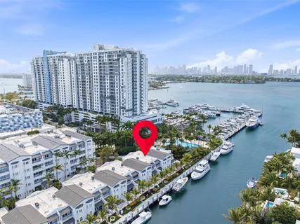 $4,150,000 | 1415 Sunset Harbour Drive, Unit TH102, Miami Beach, FL 33139