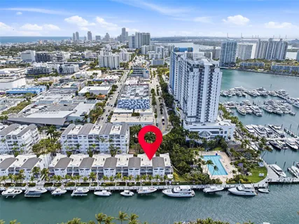$4,150,000 | 1415 Sunset Harbour Drive, Unit TH102, Miami Beach, FL 33139