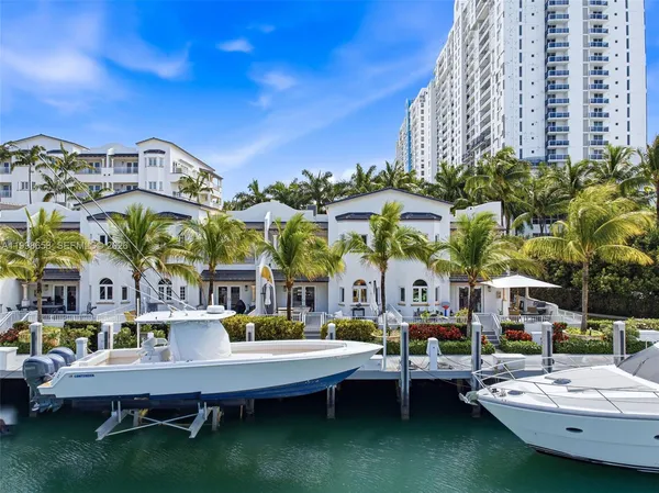 $4,150,000 | 1415 Sunset Harbour Drive, Unit TH102, Miami Beach, FL 33139